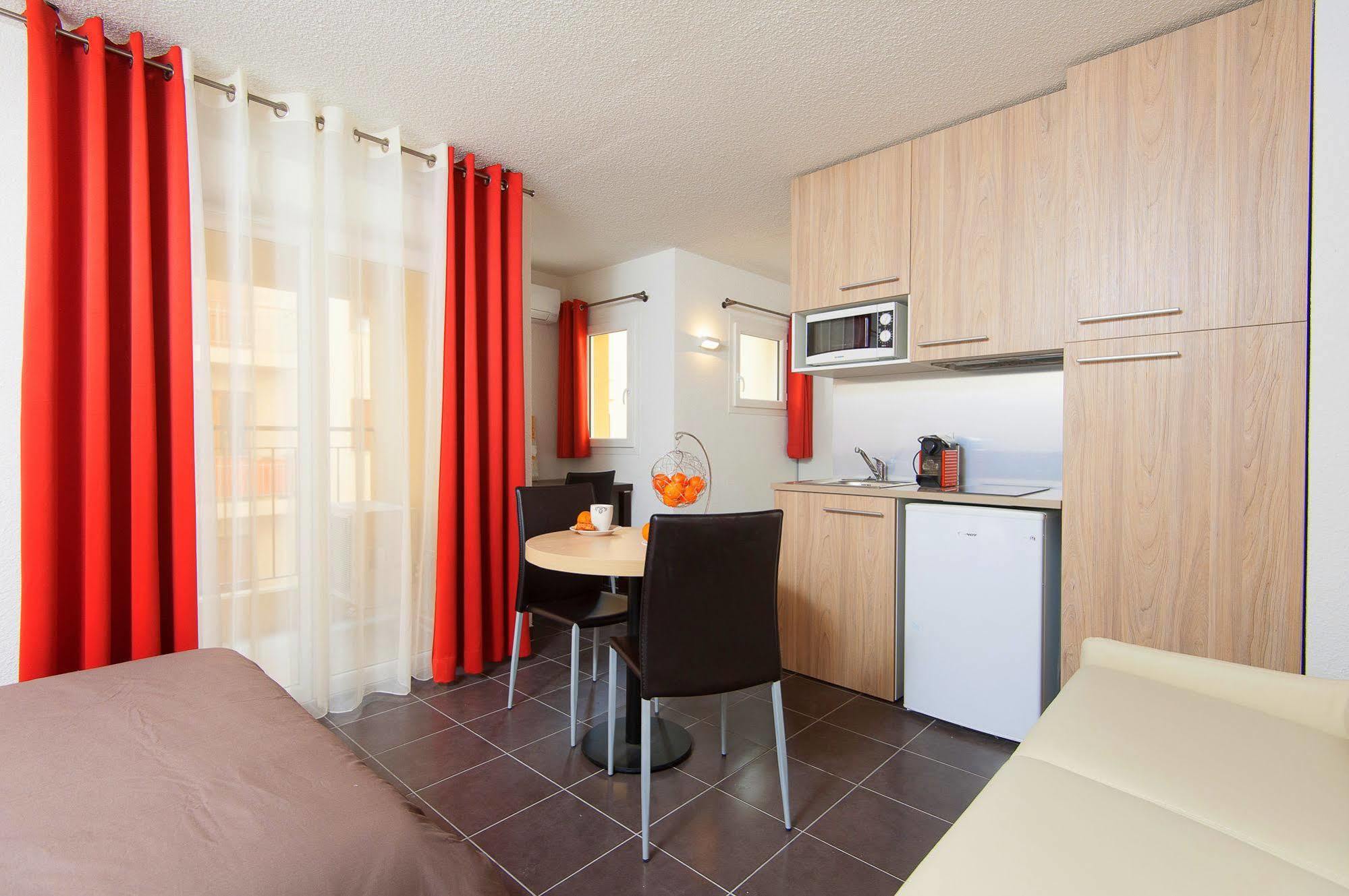 Residence Villa Serafina Nizza Esterno foto